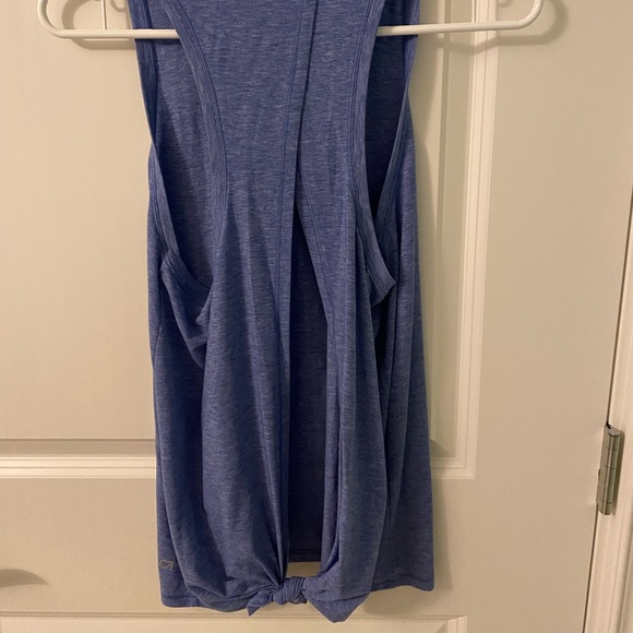 Gap size small - Picture 2 of 2